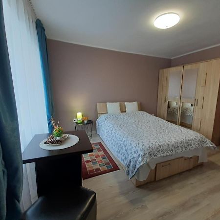 Studio Ultracentral Cu Balcon Onesti Bagian luar foto